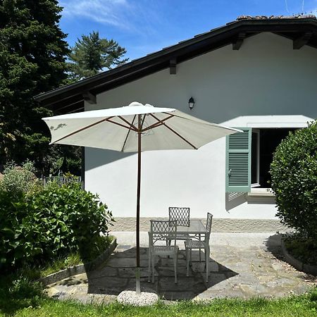 Casa Del Custode: Renovated Flat With Garden In A Villa Near The Lake Stresa Luaran gambar
