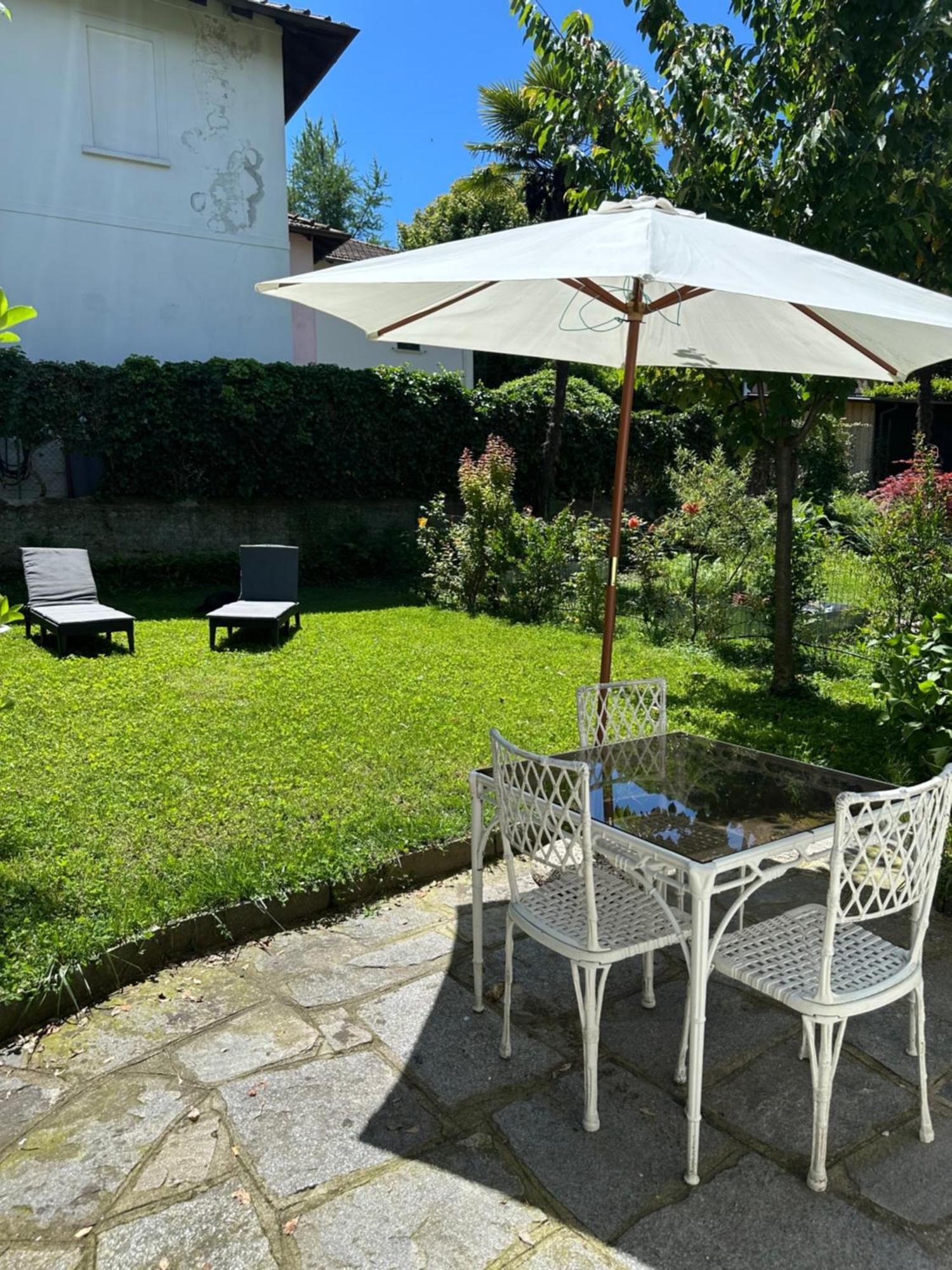 Casa Del Custode: Renovated Flat With Garden In A Villa Near The Lake Stresa Luaran gambar